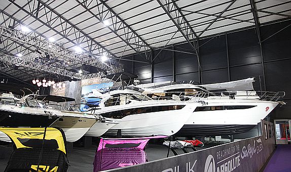Dünyanın En Büyük Geçici Mega Yapısı, Boat Show Tuzla için Kuruluyor