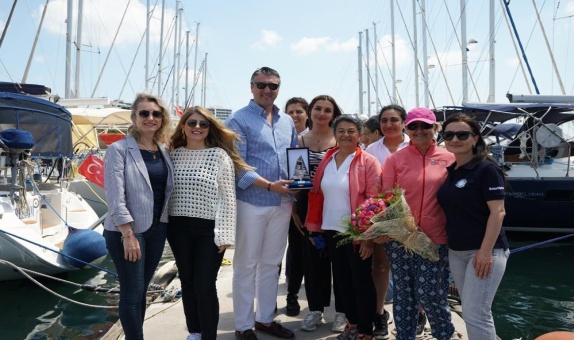 Kadınlar, Cumhuriyetimizin 100. Yılını Yelken Açarak Kutluyor